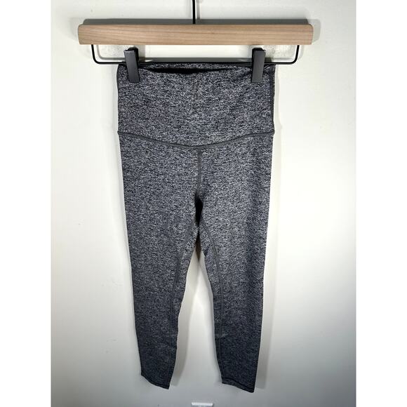 Lululemon In Movement 7/8 Tight *Everlux 25" Size 2 Gray - Picture 2 of 7
